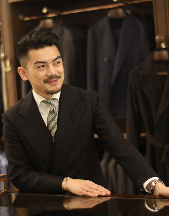 ヴィンテージ J&R 高級 ゴージャス 華美 ダマスク柄 バブリースーツ 日本製 190913_1_m8.jpg