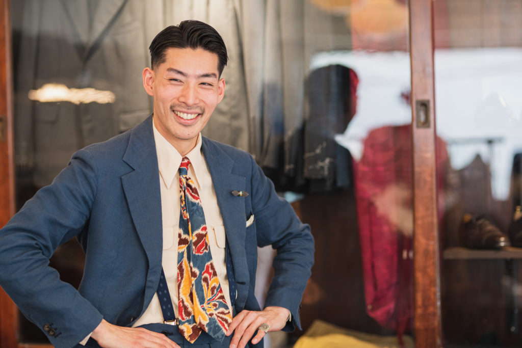 イーサンのでっかい背中を見て学ぶ山田龍太郎さん | THE RAKE JAPAN