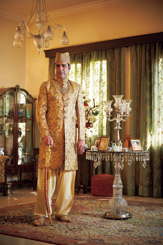 issue02_india_01_04