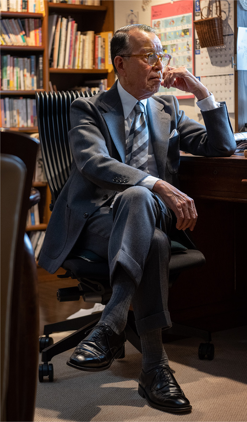 赤峰幸生が最後に辿り着いた服 第1回：アンダーステートメントな